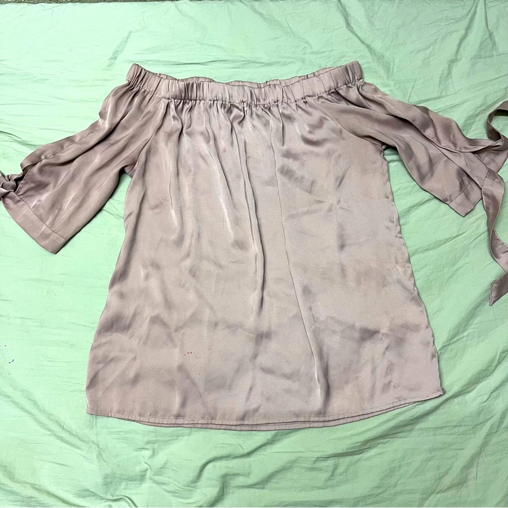 H&M pink cream blouse